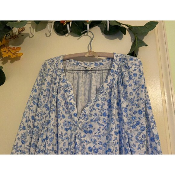 Crown & Ivy Women’s Top 2X Blue White Floral Peasant Blouse Boho Tunic Long Slee - Picture 7 of 12